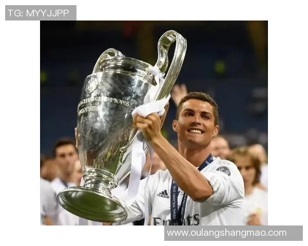 足球明星们的球场保镖揭秘他们背后的安全团队与守护故事