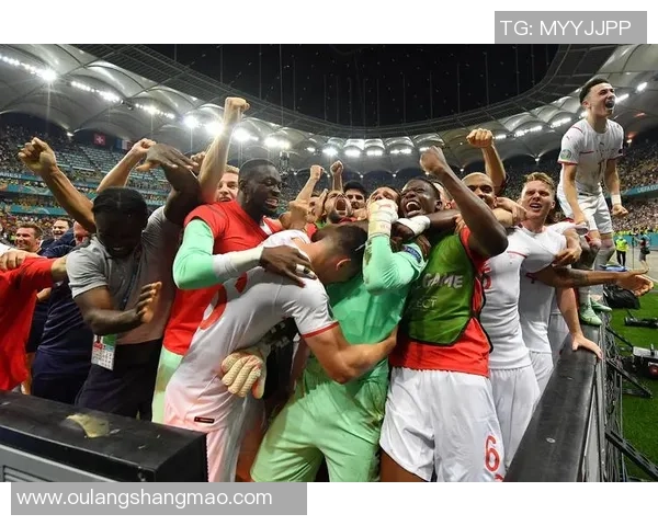 足球明星魅力瞬间尽显氛围感神图带你领略绿茵场上的精彩瞬间