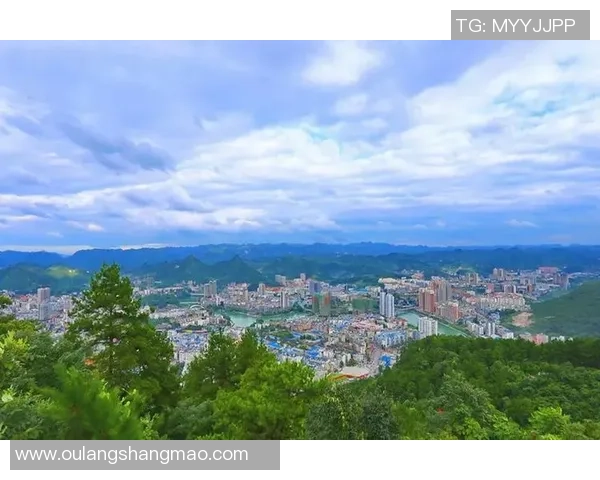 铜仁足球明星阵容全景展示及精彩瞬间回顾